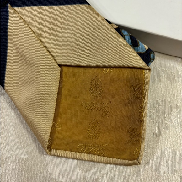 🆕 Gucci Horsebit silk tie 👔 - Picture 5 of 5